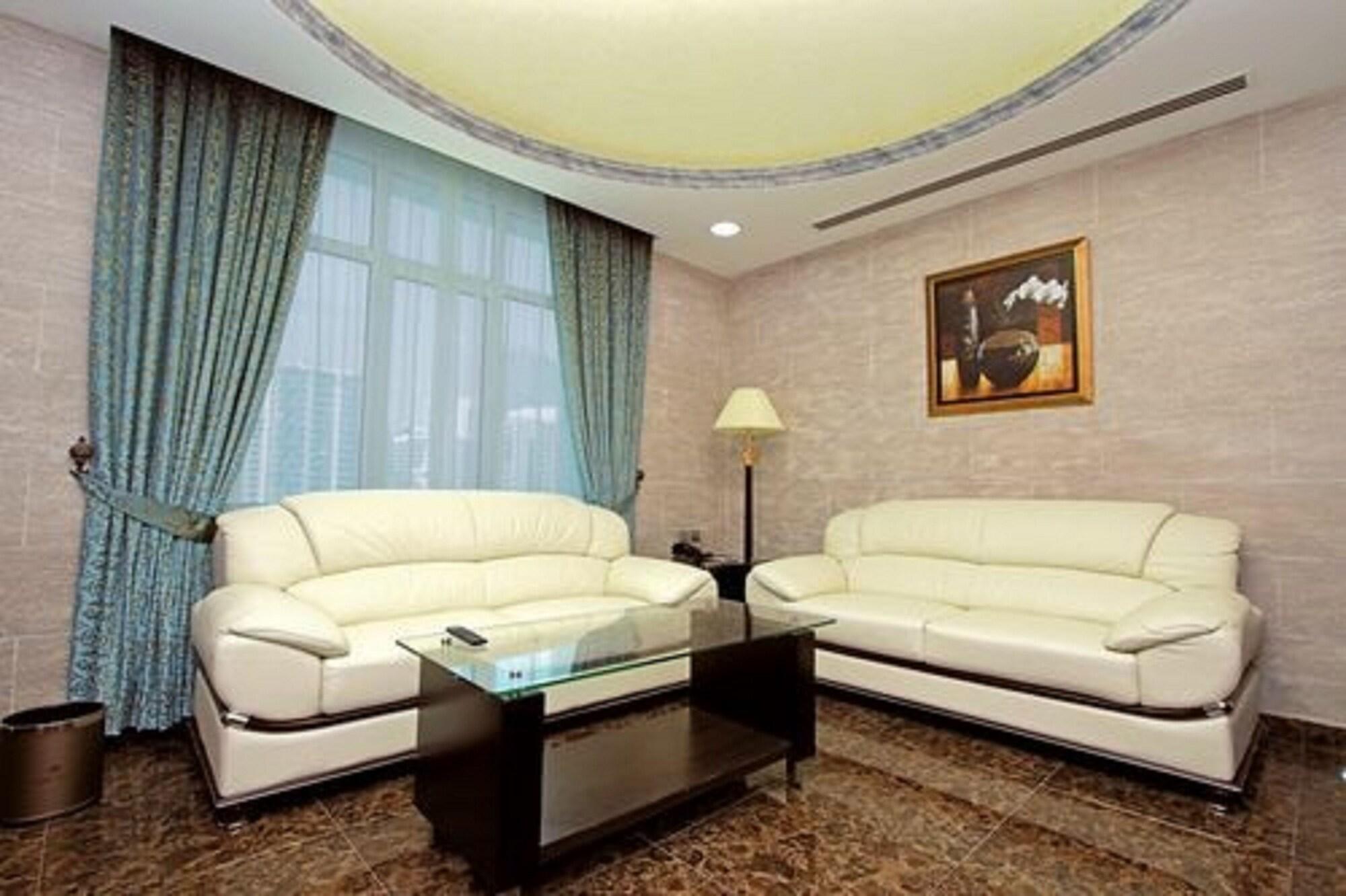 Park Regis Lotus Hotel Манама Екстер'єр фото