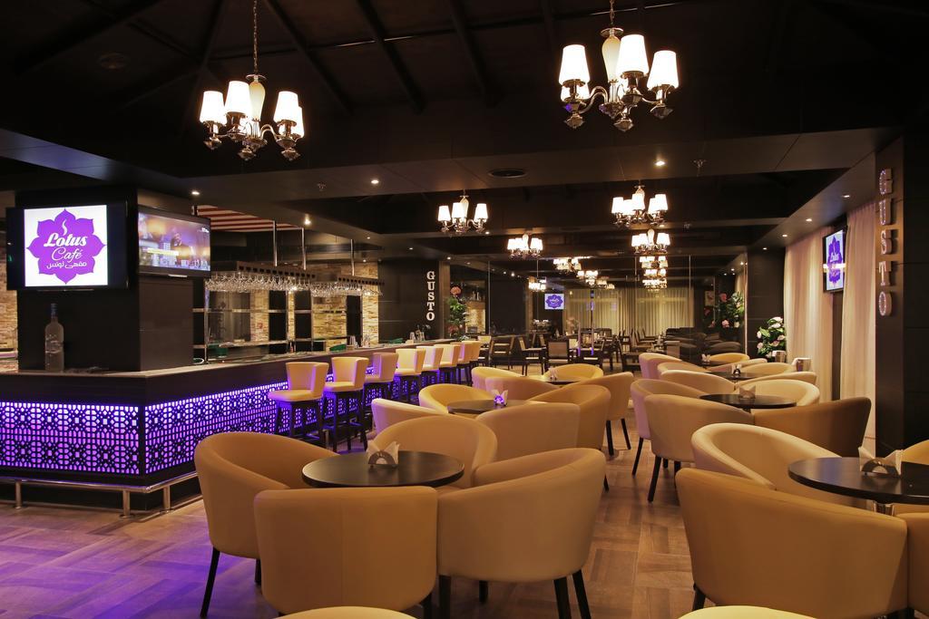 Park Regis Lotus Hotel Манама Екстер'єр фото